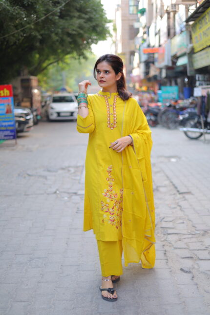 Yellow emb Aline suit